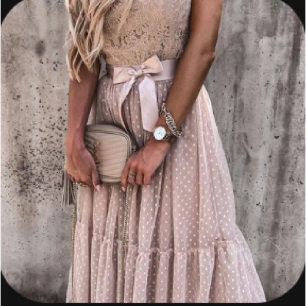 Polkadot & Lace dress